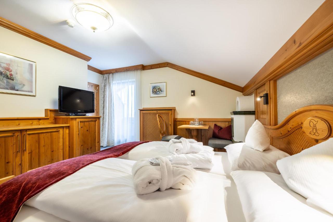 Standard Double Room Balcony,1523347453:JPEG